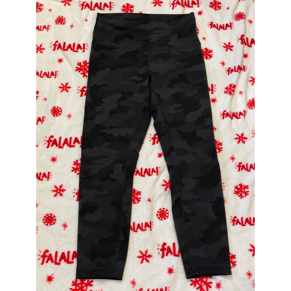 Lululemon Wunder Train High-Rise 23”